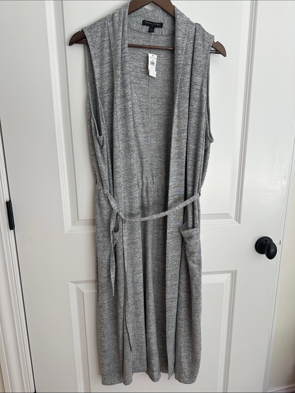 Banana Republic Factory Gray Sleeveless Knit Duster Vest